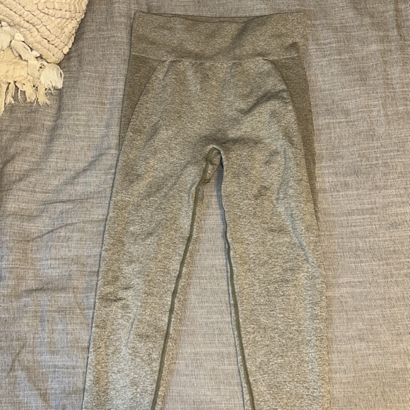 Gymshark leggings - Picture 4 of 5